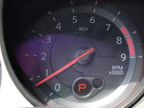 Used 2019 Nissan 370Z Coupe RWD image 15
