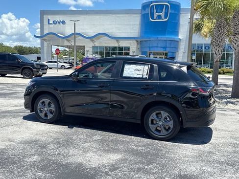 New 2027 Honda HR-V LX image 9