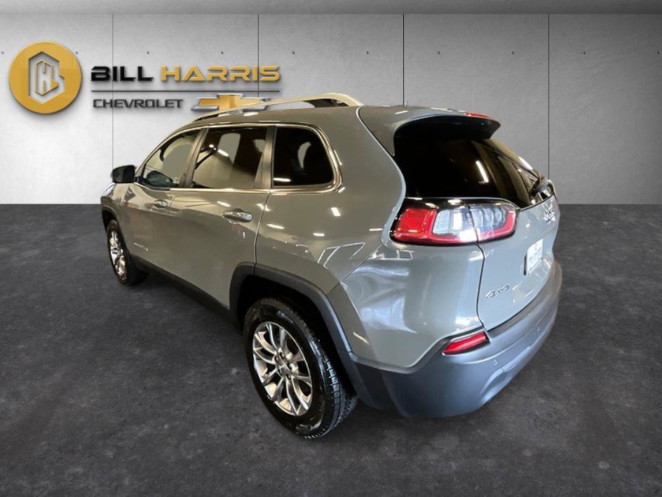 Used 2020 Jeep Cherokee Latitude Plus w/ Cold Weather Group AWD/4WD image 13