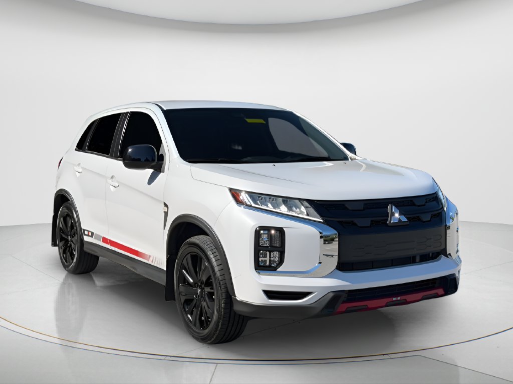 Used 2023 Mitsubishi Outlander Sport ES AWD/4WD image 3