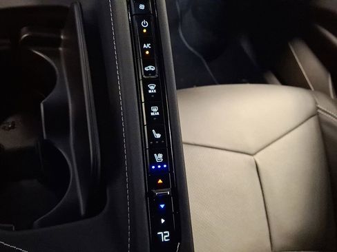 Certified 2024 Chevrolet Corvette Stingray Preferred Cpe w/ 2LT image 16