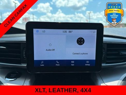 Used 2023 Ford Explorer XLT w/ Equipment Group 202A AWD/4WD image 19