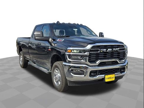 New 2025 RAM 2500 Tradesman AWD/4WD image 2