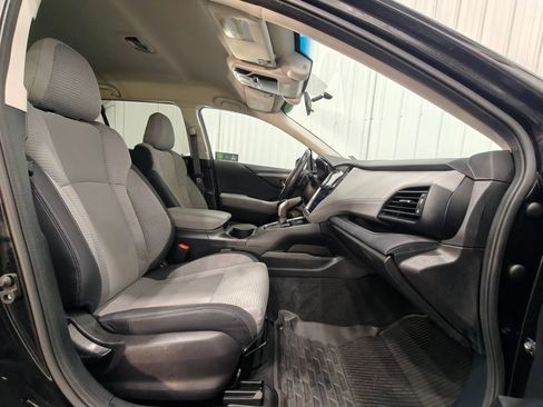 Used 2022 Subaru Outback Premium AWD/4WD image 21