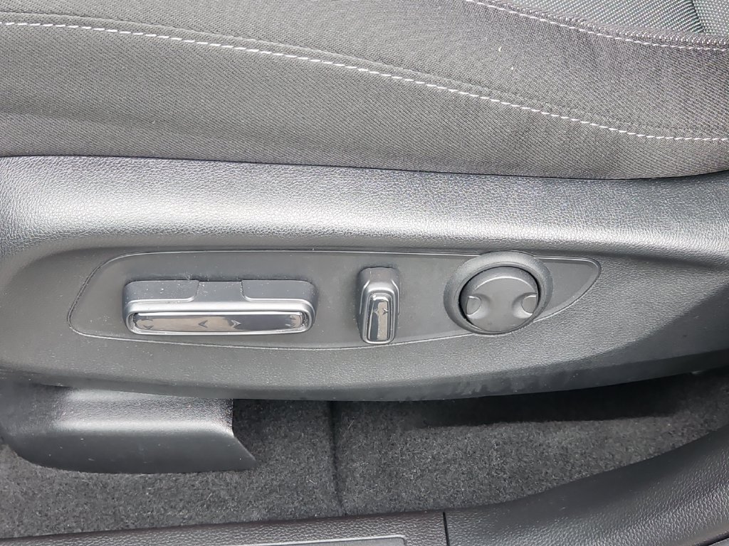 Certified 2026 Honda CR-V EX image 21
