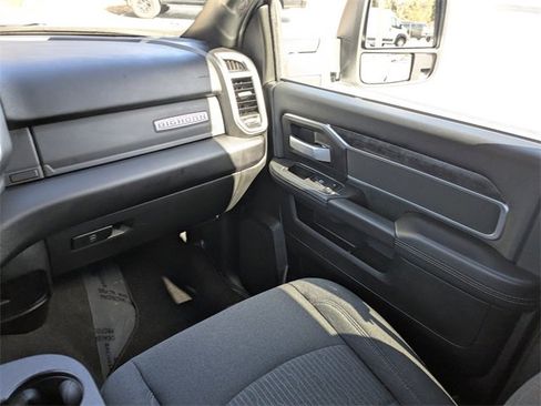 Certified 2024 RAM 2500 Big Horn w/ Night Edition image 16