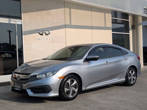 Used 2017 Honda Civic LX image 1