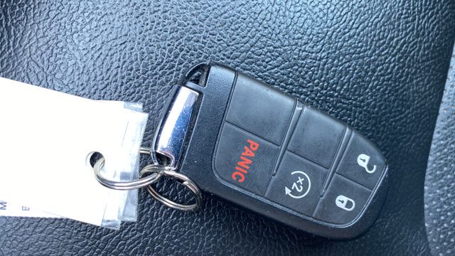 Used 2022 Jeep Compass Latitude AWD/4WD image 20