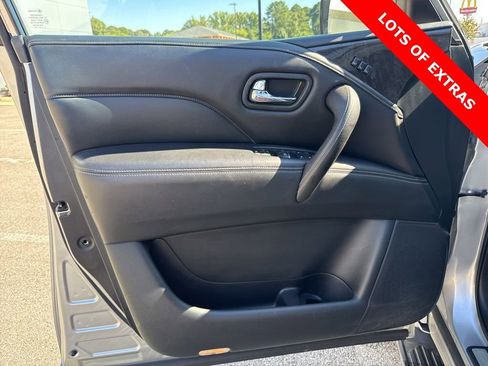 Used 2021 INFINITI QX80 Luxe image 10