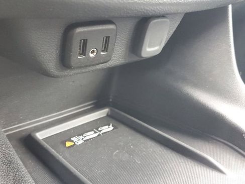 Certified 2023 Chevrolet Traverse LT image 29