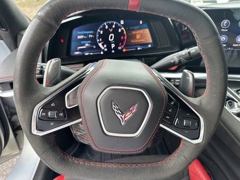 Used 2021 Chevrolet Corvette Stingray Premium Conv w/ Z51 Performance Package image 20