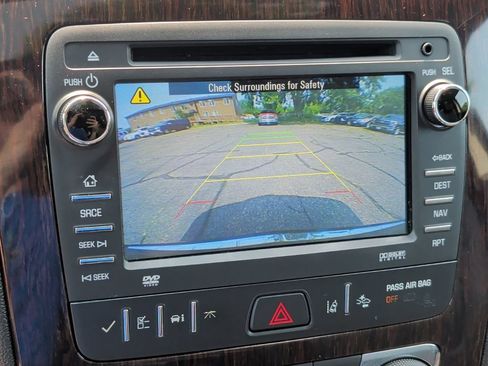 Used 2017 Chevrolet Traverse Premier AWD/4WD image 22
