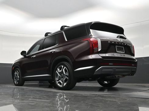 Used 2024 Hyundai Palisade SEL w/ Premium Package FWD image 22