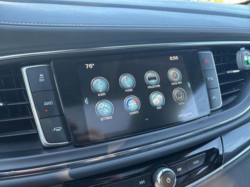 Used 2018 Buick Enclave Premium w/ Experience Buick Package AWD/4WD image 22