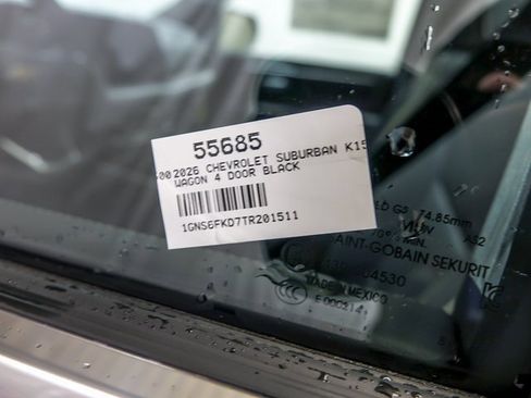 New 2026 Chevrolet Suburban Premier image 27