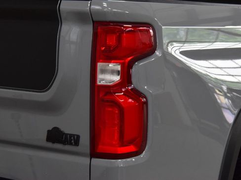 Used 2024 Chevrolet Silverado 1500 ZR2 w/ ZR2 Bison Edition AWD/4WD image 23