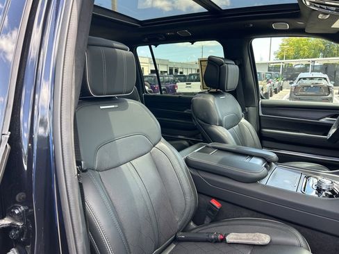 Used 2024 Jeep Grand Wagoneer Series II w/ Quick Order Packagew 28T image 24