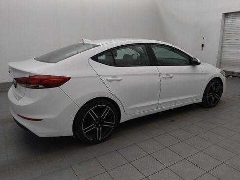 Used 2017 Hyundai Elantra SE FWD image 10