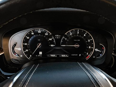 Used 2018 BMW 540i xDrive image 19
