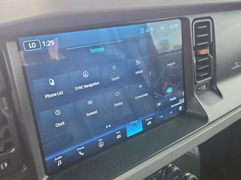 Used 2022 Ford Bronco Badlands w/ Sasquatch Package image 18