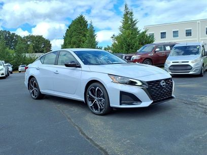 New 2025 Nissan Altima 2.5 SR