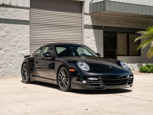 Used 2012 Porsche 911 Turbo S AWD/4WD image 4