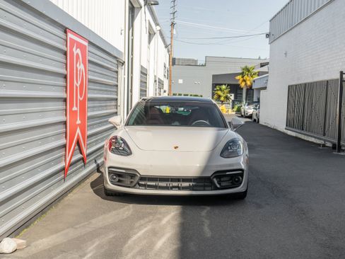 Used 2023 Porsche Panamera 4S AWD/4WD image 35