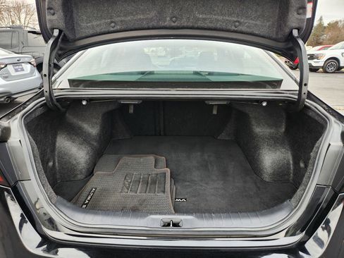 Used 2023 Nissan Altima 2.5 SR image 32