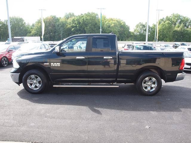 Used 2015 RAM 1500 Classic SLT AWD/4WD image 3