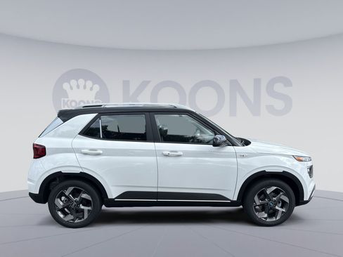 New 2026 Hyundai Venue SEL FWD image 8