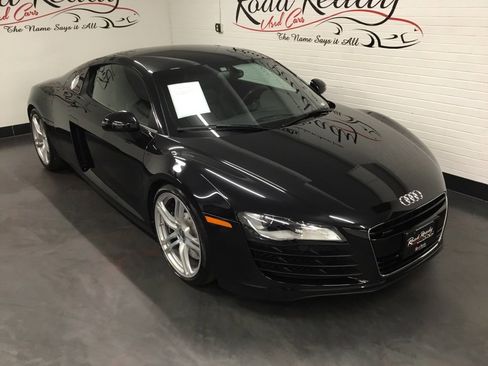 Used 2008 Audi R8 V8 image 2