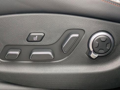 New 2026 Genesis GV70 2.5T Sport Prestige AWD/4WD image 22