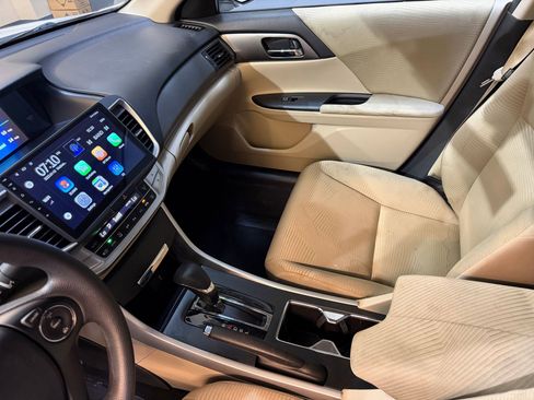 Used 2014 Honda Accord LX image 30