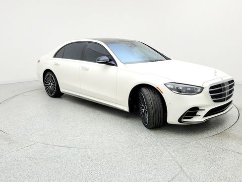 Certified 2023 Mercedes-Benz S 500 4MATIC image 3