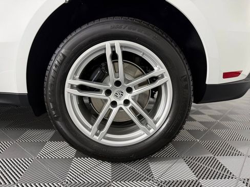 New 2026 Porsche Macan image 15