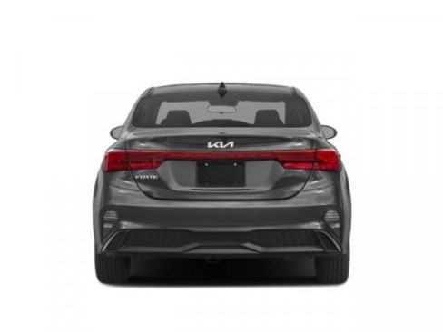 Used 2023 Kia Forte LXS w/ LXS Technology Package image 8