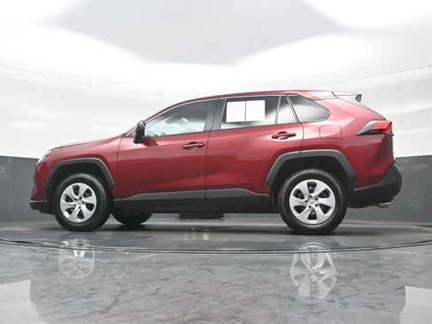 Used 2024 Toyota RAV4 LE image 27