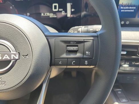 New 2026 Nissan Kicks SV w/ SV Premium Package FWD image 18