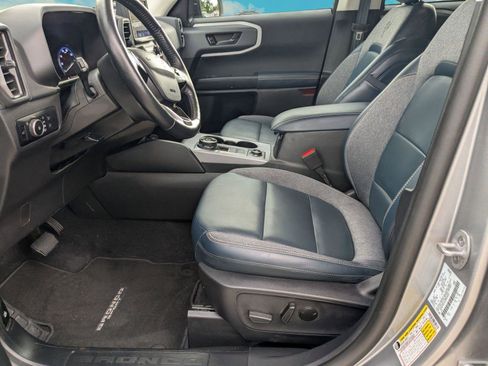 Used 2023 Ford Bronco Sport Outer Banks w/ Tech Package image 5