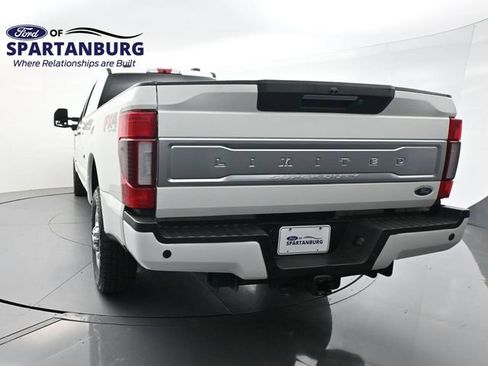 Certified 2022 Ford F250 Limited AWD/4WD image 6