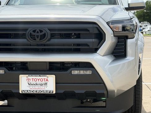 New 2026 Toyota Tacoma SR5 AWD/4WD image 8