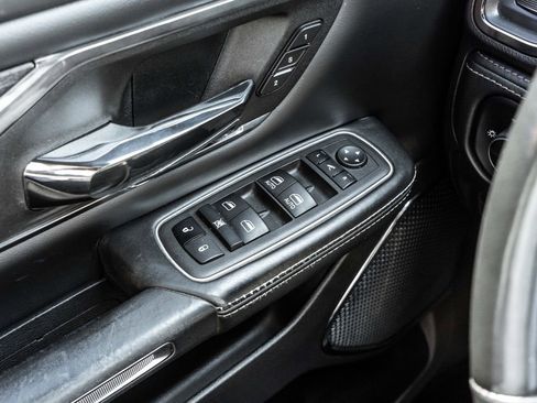 Used 2022 RAM 1500 Limited w/ Body-Colour Bumper Group image 14