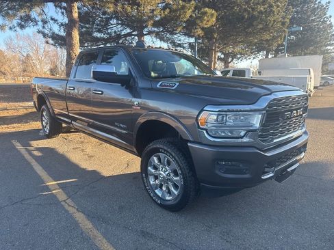 Used 2019 RAM 3500 Limited image 4