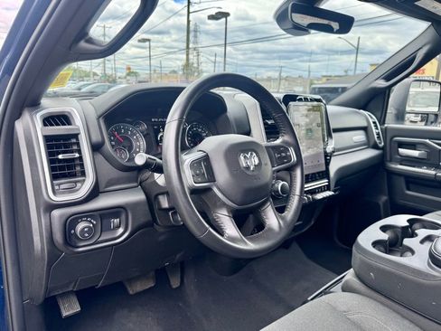 Certified 2024 RAM 2500 Big Horn w/ Night Edition AWD/4WD image 13