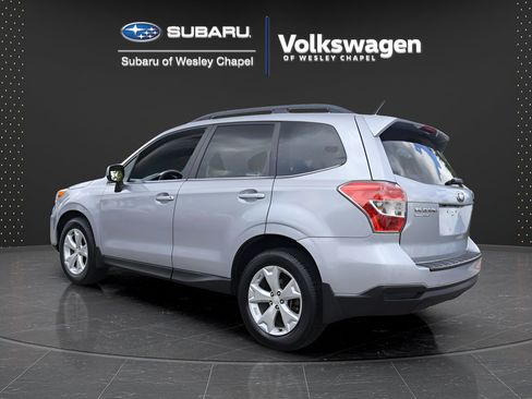 Used 2015 Subaru Forester 2.5i Limited AWD/4WD image 5