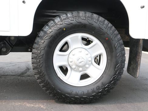 Used 2024 RAM 2500 Tradesman w/ Snow Chief Group AWD/4WD image 45