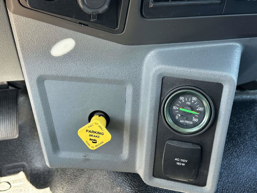 Used 2021 Ford F650 2WD Regular Cab Super Duty image 20