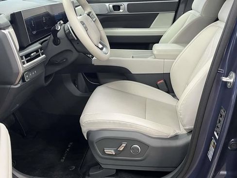 Certified 2025 Hyundai Santa Fe SEL AWD/4WD image 13