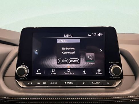 Used 2025 Nissan Rogue SV AWD/4WD image 20