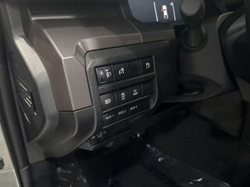 Used 2024 Toyota Tacoma TRD Off-Road w/ TRD Off Road Upgrade Package image 18